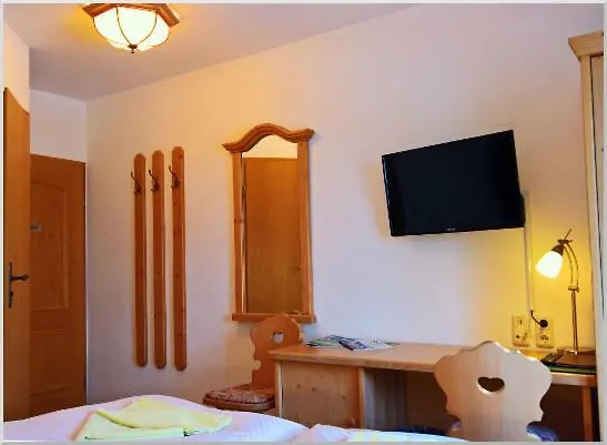 Gasthof-pension Rotes Haus Oberwiesenthal